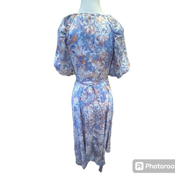 NWT ASTR Satin Floral Wrap Midi Dress XS Asymmetrical Sleeves Wedding Guest - Picture 5 of 16
